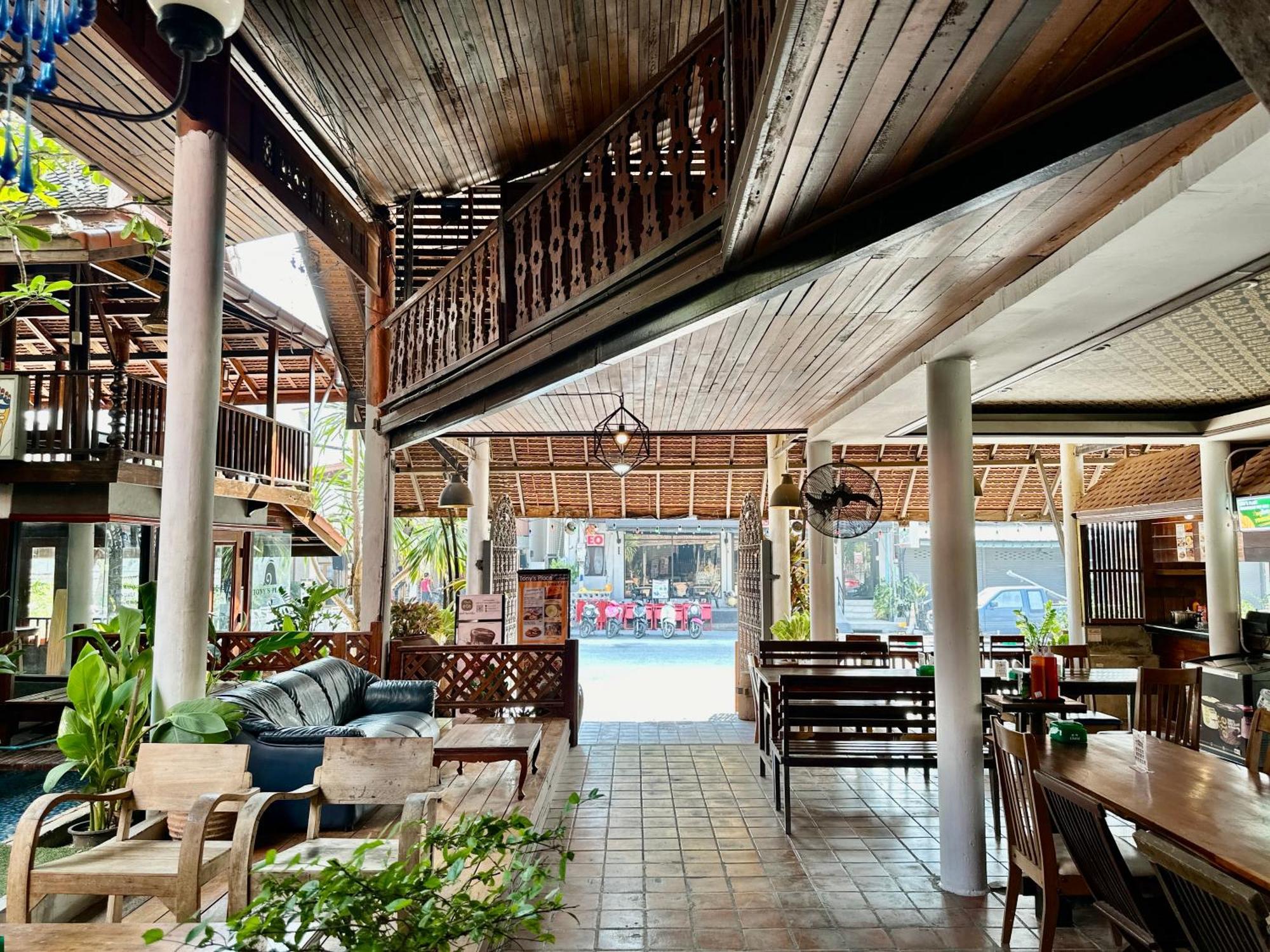 Tony'S Place Ayutthaya Zewnętrze zdjęcie
